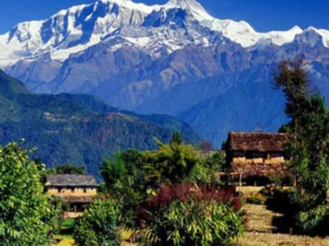 Kathmandu – Lamjung (Ghale Gaun & Bhujung)